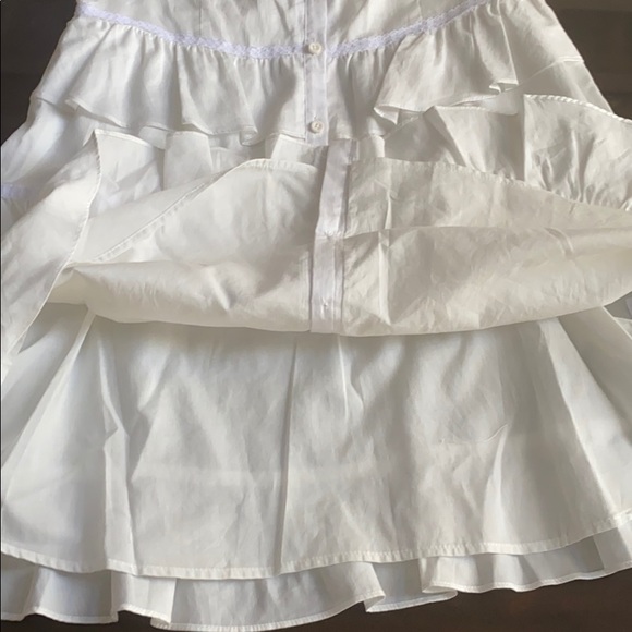 Firm Price. Gal meets glam Anna sleeveless V-neck dress. - Picture 7 of 11